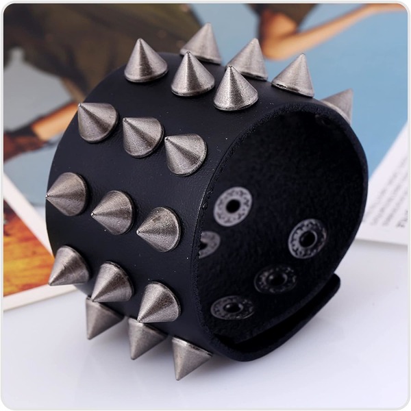 Hip Hop Spike Rivet Alloy Buckle Nahkainen Rannekoru