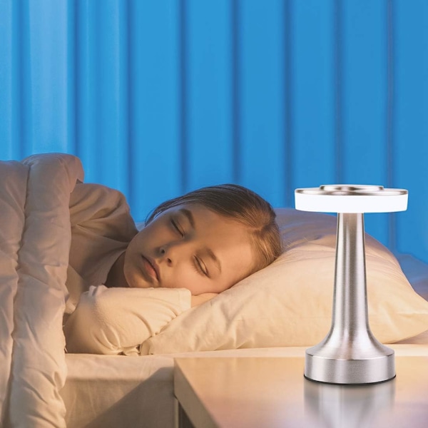 Bärbar LED-bordslampa med touchsensor, uppladdningsbart batteri upp till 20 timmars användning, nattlampa för barnrum, sänglampa, sänglampa (Silver)