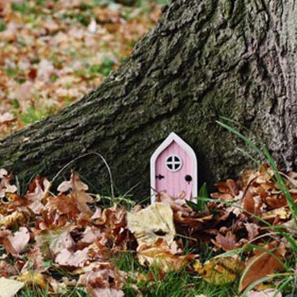 Miniatyr små älvdörrar och fönster Miniatyrstuga Lanthus