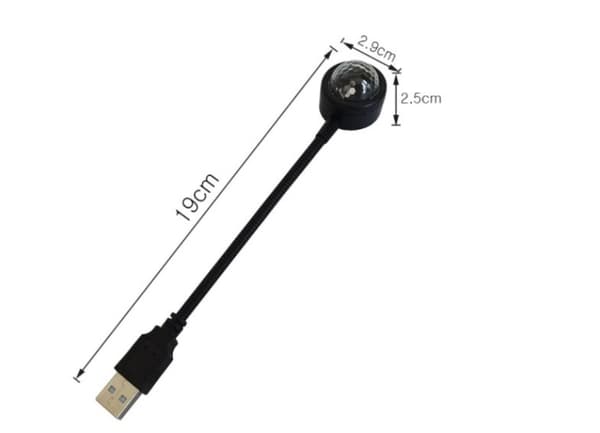Mini romanttinen USB LED -sisätilan auton valo 4 värillä ja 9 tilalla