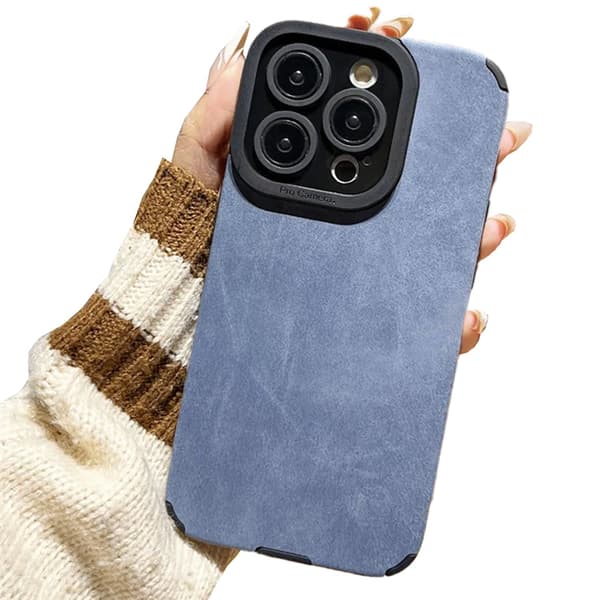 iPhone 16 Pro - Elegant Silikonskal med Kameraskydd Mörklila