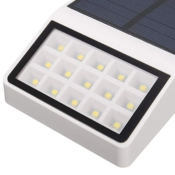 Soldriven Utelampa med automatisk sensor (LED) Svart