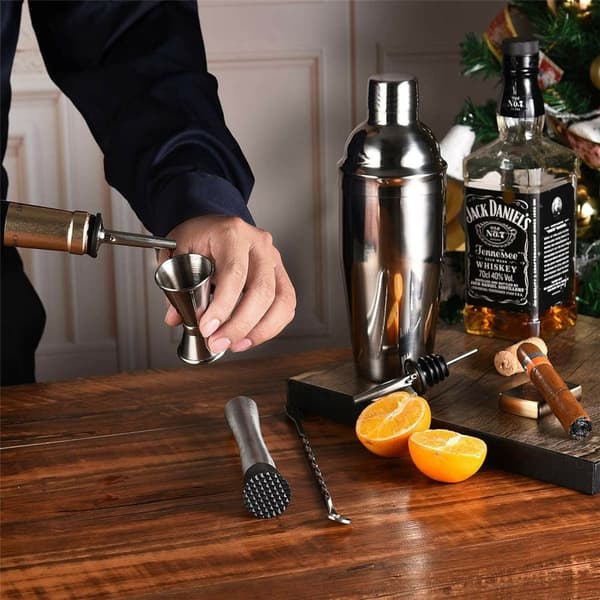 Cocktailset 7 delar shaker mått jigger muddler barsked hällpipar receptbok Silver