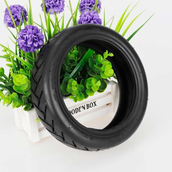 For Xiaomi Electric Scooter 4 / 4 Pro / 4 Lite 10" vacuum tire Black