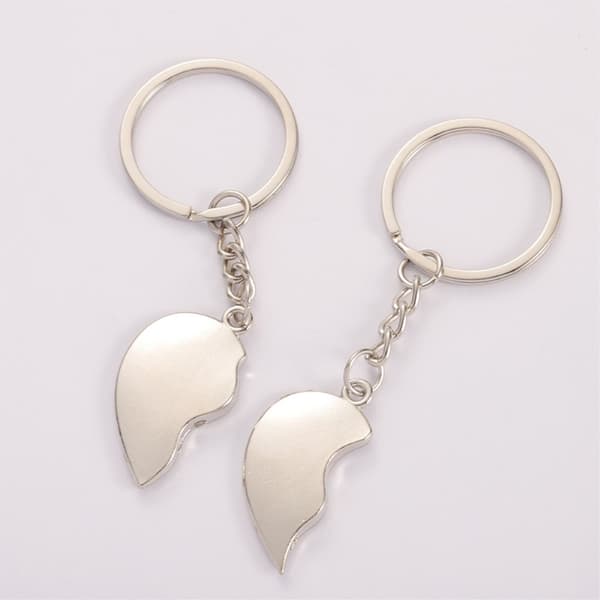 1 pair of love keychains Key ring Valentines Broken heart Hearts Silver