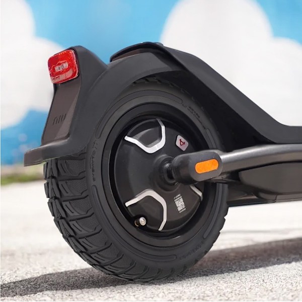 Däck Niu Scooter 9,5*2,5 - 6,1 Gummidäck Honeycomb Svart