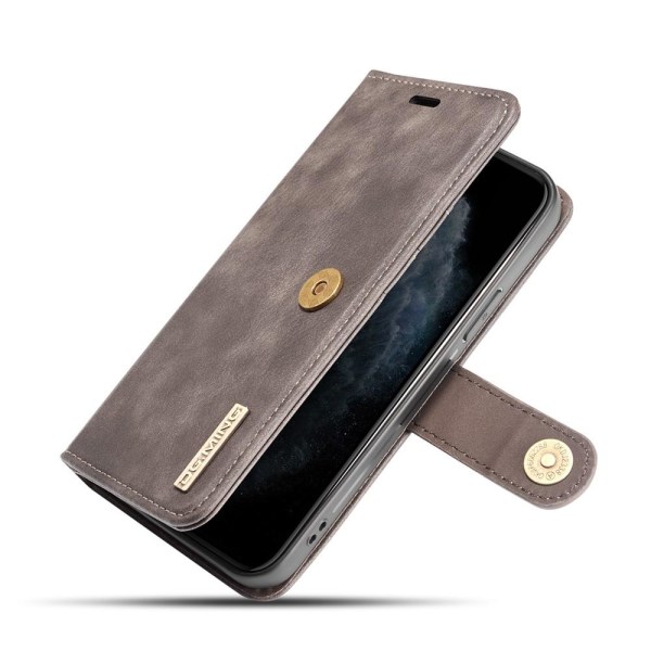 DG.MING iPhone 13 Pro Split Läder Plånboksfodral - Coffee Brown