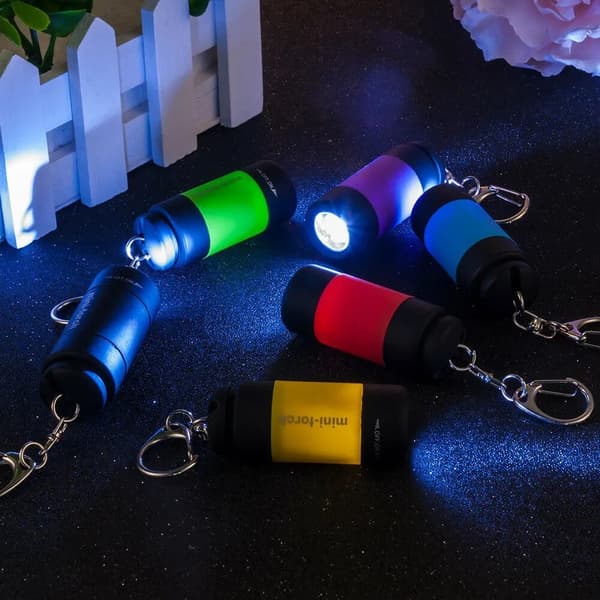 IPX4 Vandtæt Mini Genopladelig LED 25 Lumen lommelygte Green