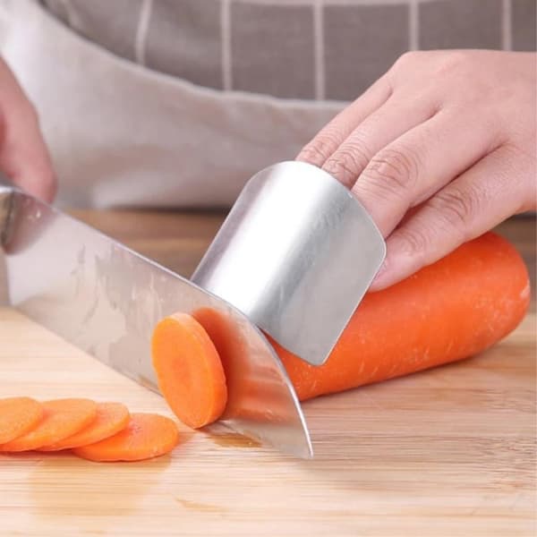 Fingerbeskyttelse i rustfritt stål for sikker kutting av grønnsaker Green