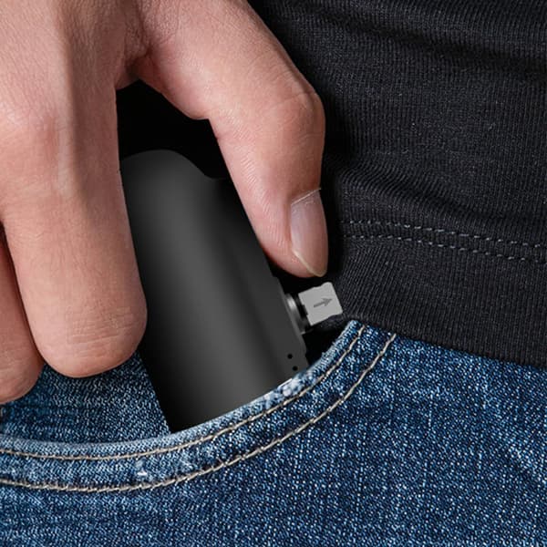 Powerbank Bärbar Laddare med iP + Micro + USB-C Magnetiska Kontakter Svart