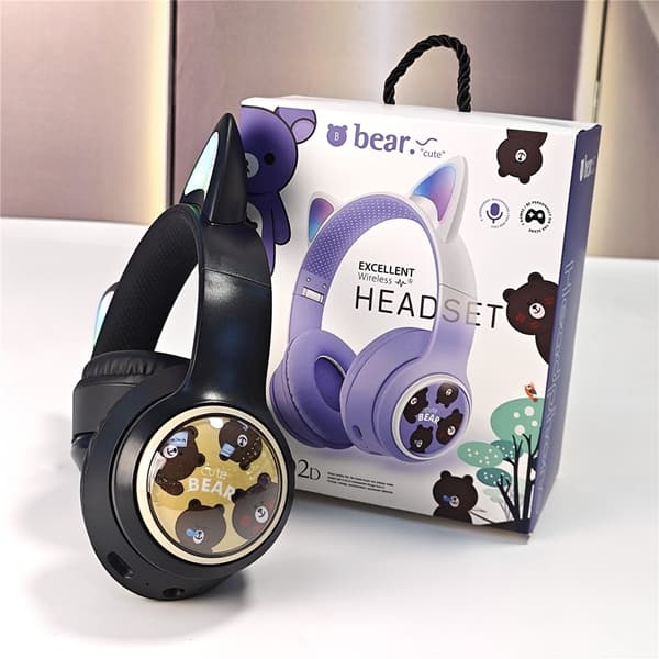 Trådløse On-Ear Hovedtelefoner Glødende Katteøre Bluetooth Gaming Headset - Sort Black
