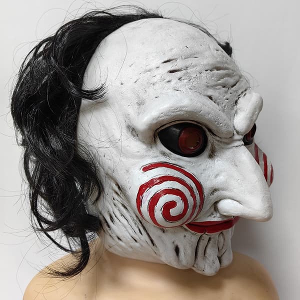 Eksklusiv Jigsaw Saw Billy-maske maskerademaske i mykt materiale med hår White