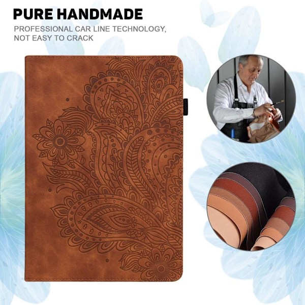 Til iPad 10.9 (2022) Tabletetui Cover Blomsterprægning - Brun Brown