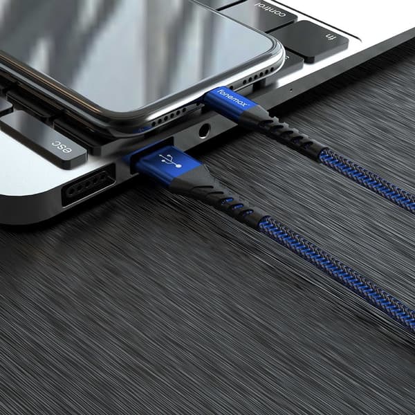 FONEMAX MFi-certifierad 2 m USB till Lightning-datakabel 3A snabbladdning Svart