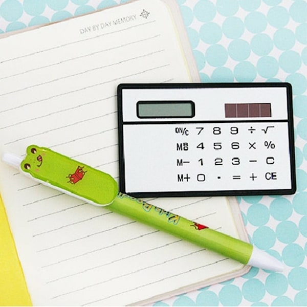 Ultratunn soldriven fickkalkylator Miniräknare 8 siffror Touch Calculator - Silver Silver