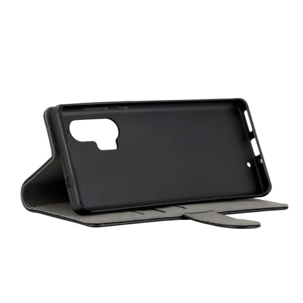 GEAR Wallet Case to Motorola Edge+ Black