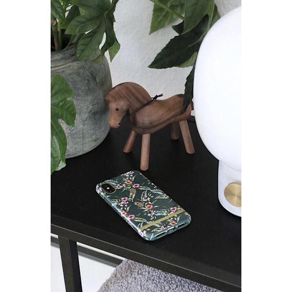 Richmond & Finch case to IPhone XS Max - Emerald Blossom Green