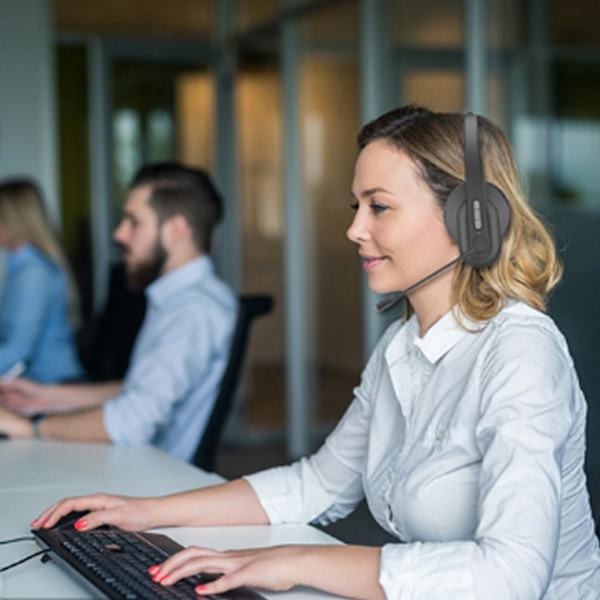 OY631 Bluetooth 5.3 -kuulokkeet Asiakaspalvelukuulokkeet mikrofonikuulokkeilla. Black