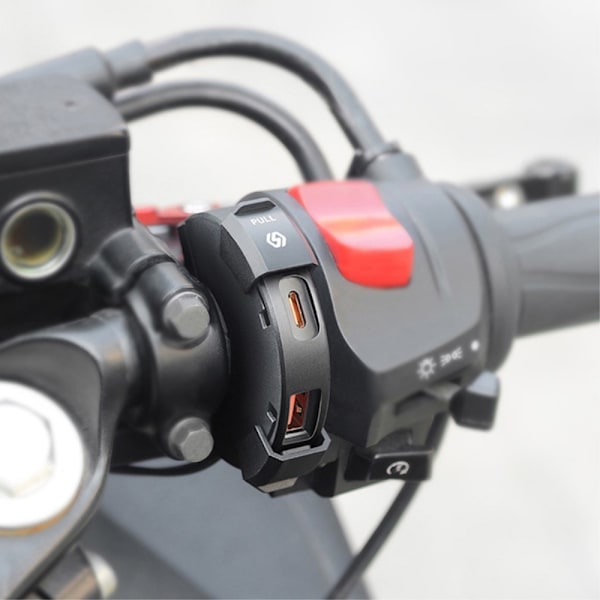 Motorcycle USB+USB-C Charger Adapter with waterproof cover Black