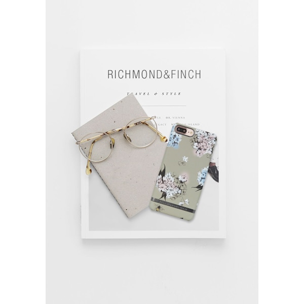 Richmond & Finch skal till iPhone 6 Plus / 6s Plus - Fairy Blossom Vit