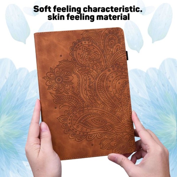 Til iPad 10.9 (2022) Tabletetui Cover Blomsterprægning - Brun Brown