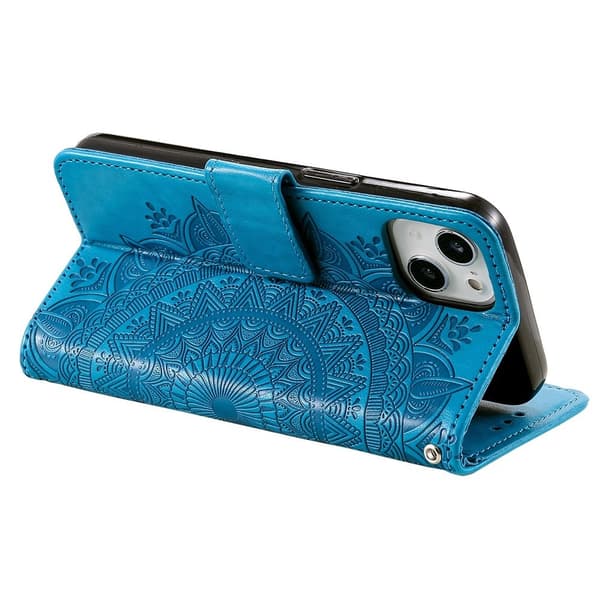 iPhone 15 mobilskal, mandalamönster, lädermaterial, blå.