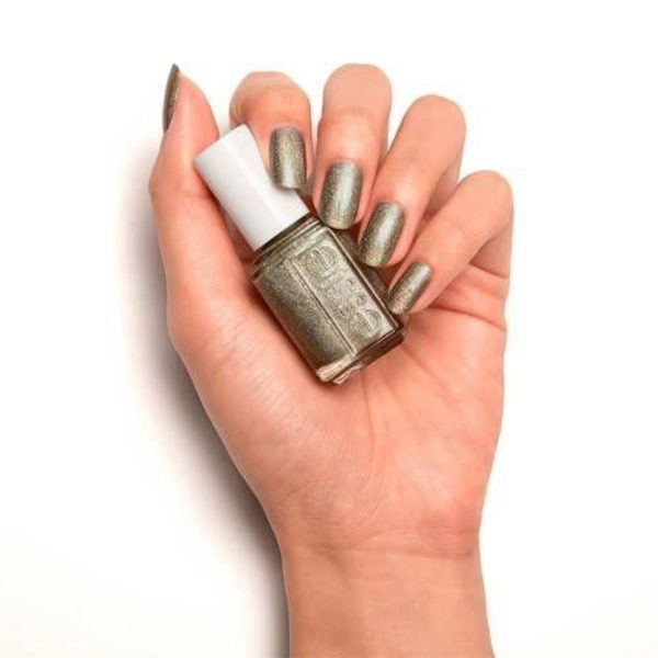 ESSIE - Nagellack - ROCK YOUR WORLD 636 - 13,5ml