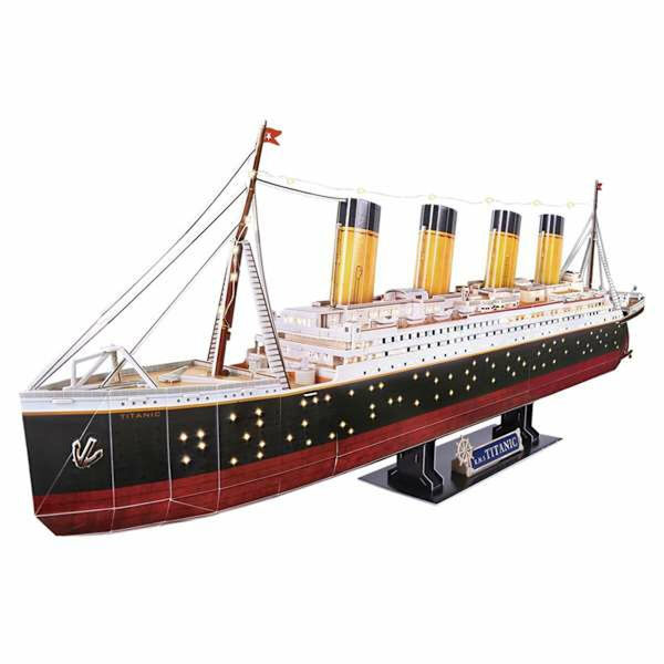 Barnpussel i trä CubicFun Titanic 3D 266 Delar