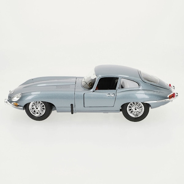 Bil Bburago GT-Jaguar "E" Coupe (1961) 1:18