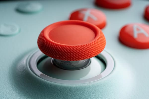 Trådløs controller til Windows PC og Android, med 1000Hz polling rate, Hall Effect joysticks og Hall Triggers, og omprogrammerbare L4/R4 bumpers (Mint)