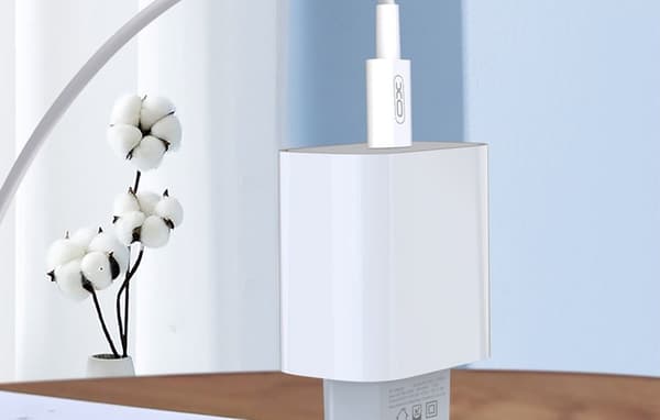 2 stk hurtiglader for iPhone 11/12/13/14 med 2 m kabel