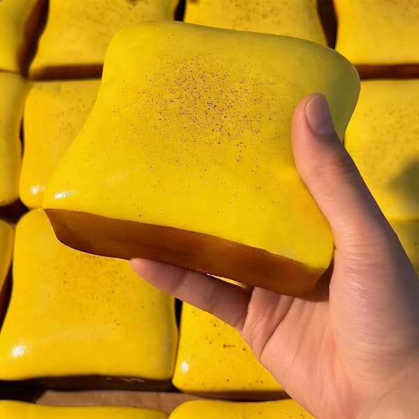 Brød Smør Squishy, Langsomt Stigende Squishy, Julegavefyld, Stressbolde, Stresslindring & Fidget Legetøj til ADHD, Festgave, 1 stk