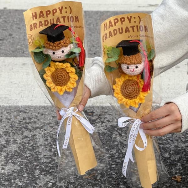 Examensbukett Stickade Blommor Virkad Bröllopsbukett Examen A1