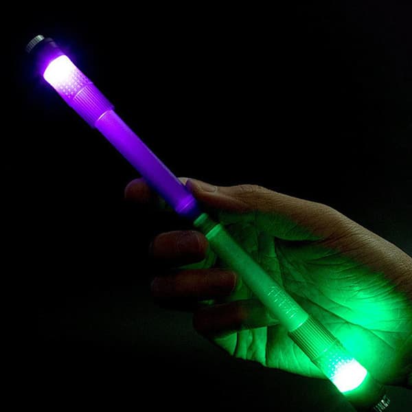 Anti-skli Komfortabel Spinning Pen Flash Rotating Gaming Gel White