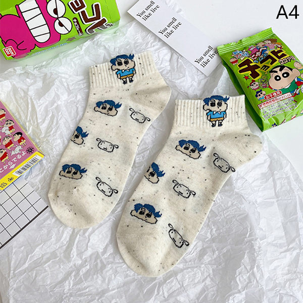 Kawaii Crayon Shin-Chan Strumpor Damstrumpor Låg-Top Sommar Tunna A4