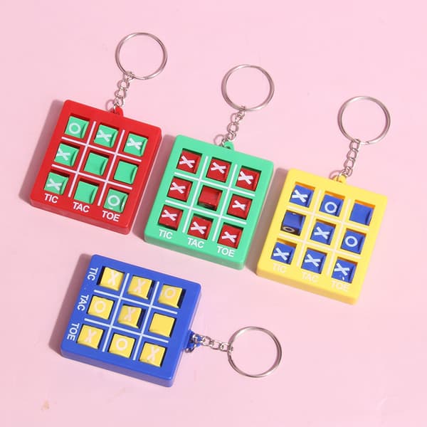 1 stk Mini Tic-tac-toe spil nøglering vedhæng Decompress XO Spin C