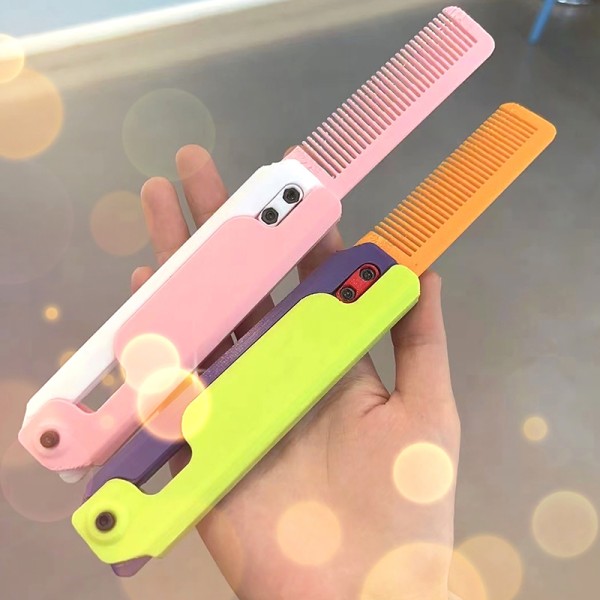 3D Gravity Comb Liten reddik Fold Shrink Pet Comb Pendant Anti B