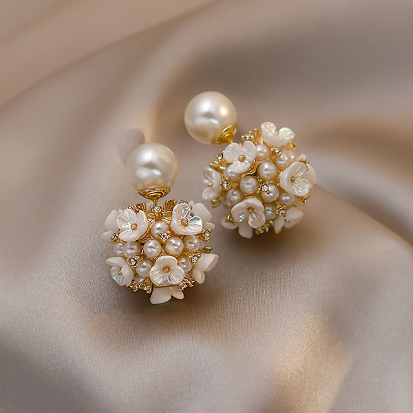 Fashion Shell Pearl Ball Shape Stud øreringe til kvinder bryllup