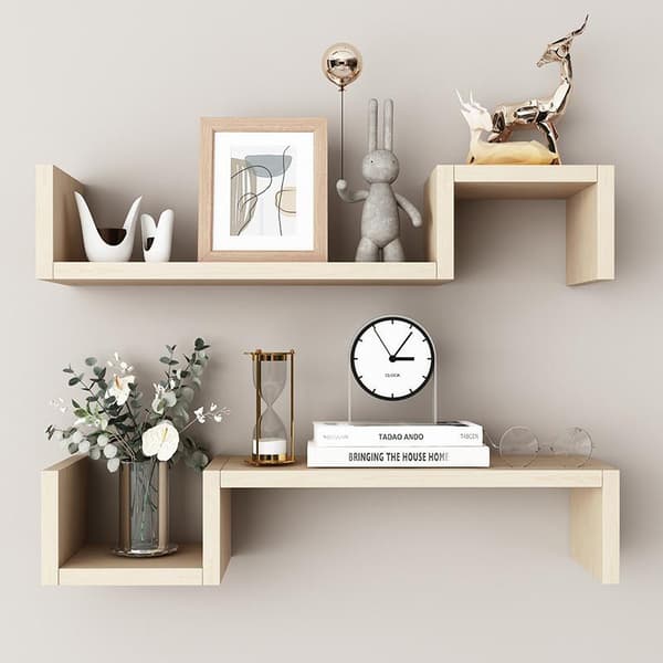 Seinähyllyt olohuoneeseen ja makuuhuoneeseen A3