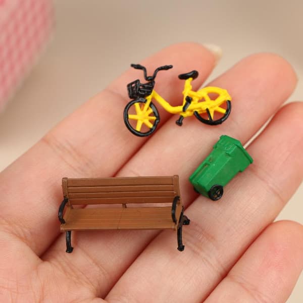 Sandbordsdekor Miniatyr 1:64 Förhållande Mini Papperskorg Campingutrustning 01
