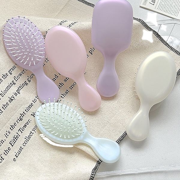 Mini Comb Air Cushion Comb Antistaattinen kampapäänahan hierontaharja Yellow Square