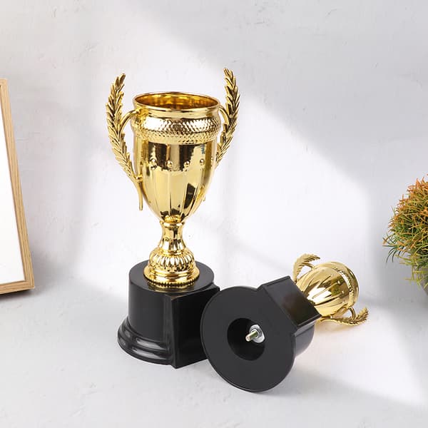 1 stk Mini Plastic Award Trophy Barn Vinner Trofeer For Kid A1