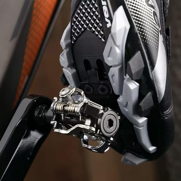 1 set mountainbikeskor klossar SPD-pedal cykelskor clips A2