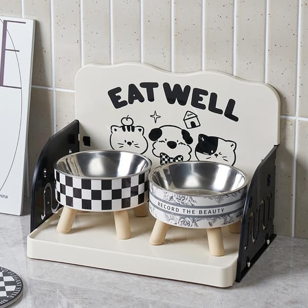 Foderbord til katte og hunde A2