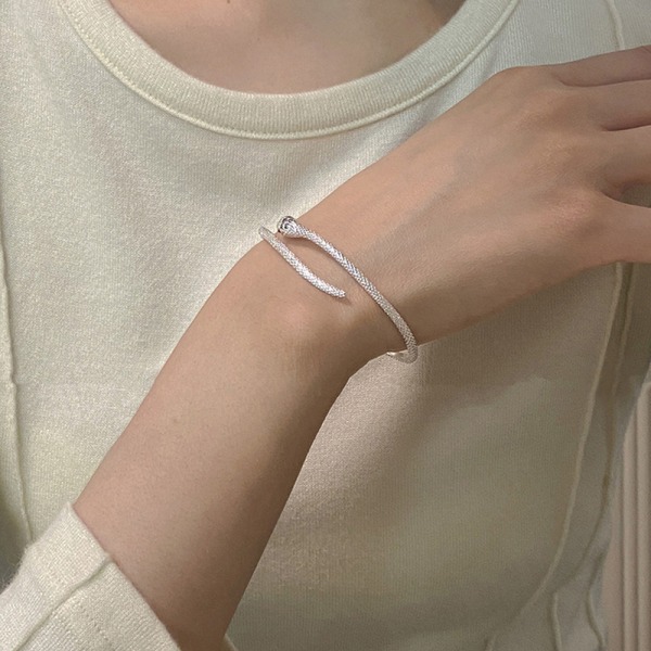 Creative Snake Open Cuff Rannekoru Naisten Tytöille Trendikäs
