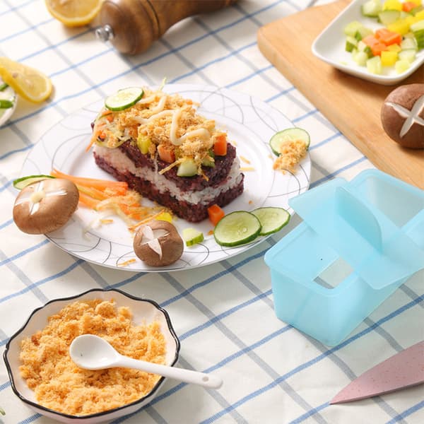 No Stick Musubi Maker Press med liten rispadle Blue