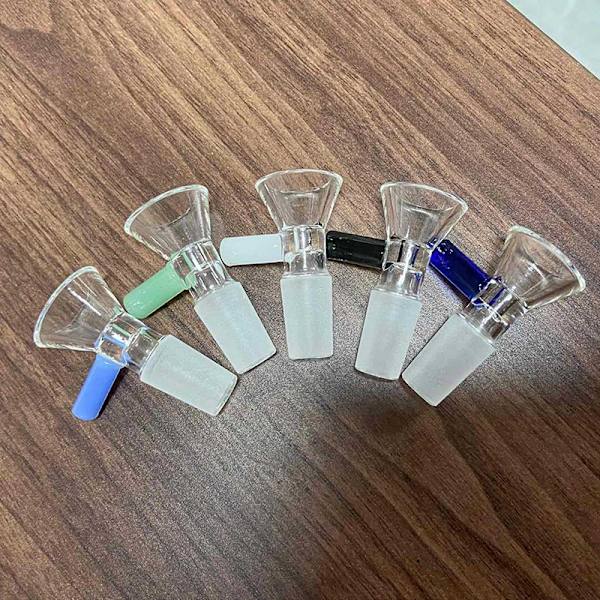 14 mm laboratorio kirkas lasi borosilikaattikahva suppilo tyyppi keula White