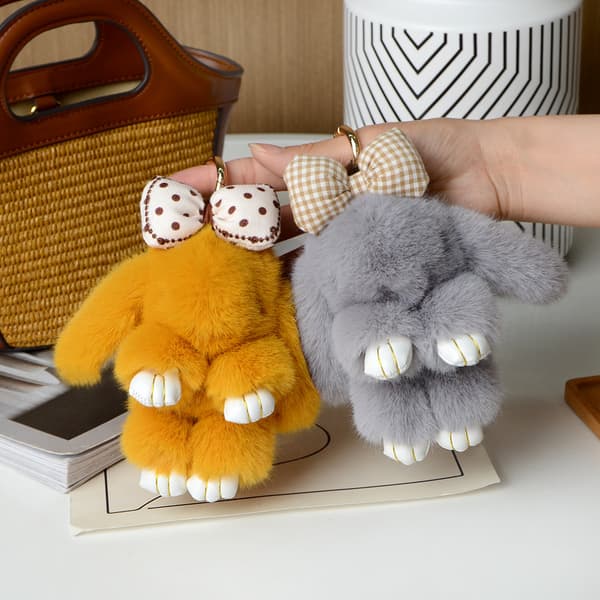 Mini-hårrosett hängande väska Rem bilnyckelring e Bunny Couple P A2