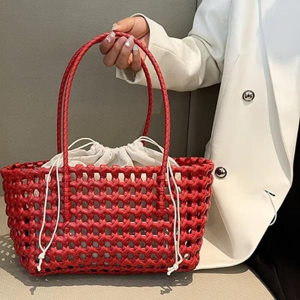 Plast ihålig vävd väska lantlig stil stor kapacitet strand Red