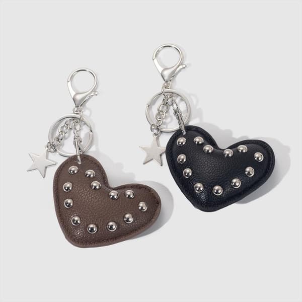 1 STK Punk Goth Hjerte Til Taske Taske Charme Nøglering Med Nitte Ring Coffee